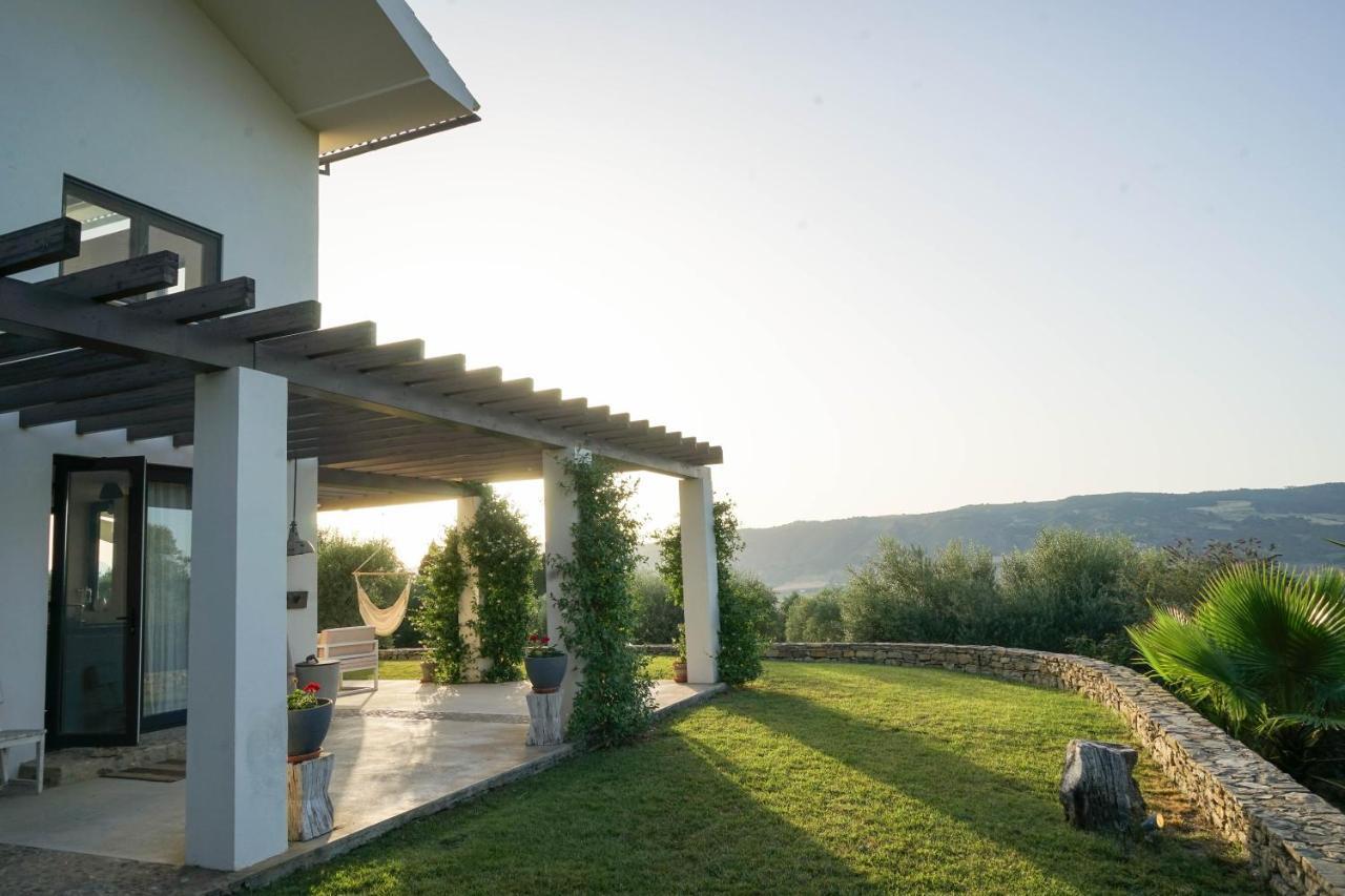 El Toro Blanco Luxury Villa In Andalucia Ronda Exterior photo