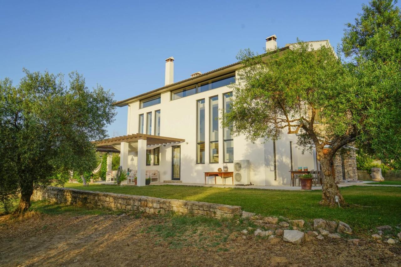 El Toro Blanco Luxury Villa In Andalucia Ronda Exterior photo